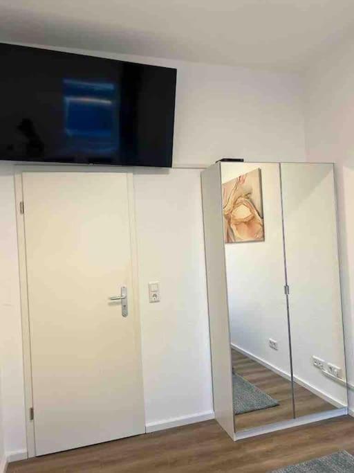 Lux Apartment Near Frankfurt! モーフェルデン・ヴァルドルフ エクステリア 写真
